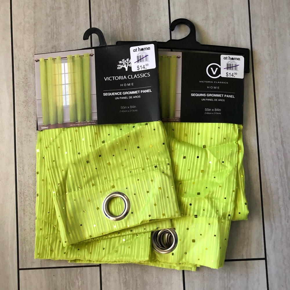 Sequence Grommet Panel x 2 - 55in x 84in
